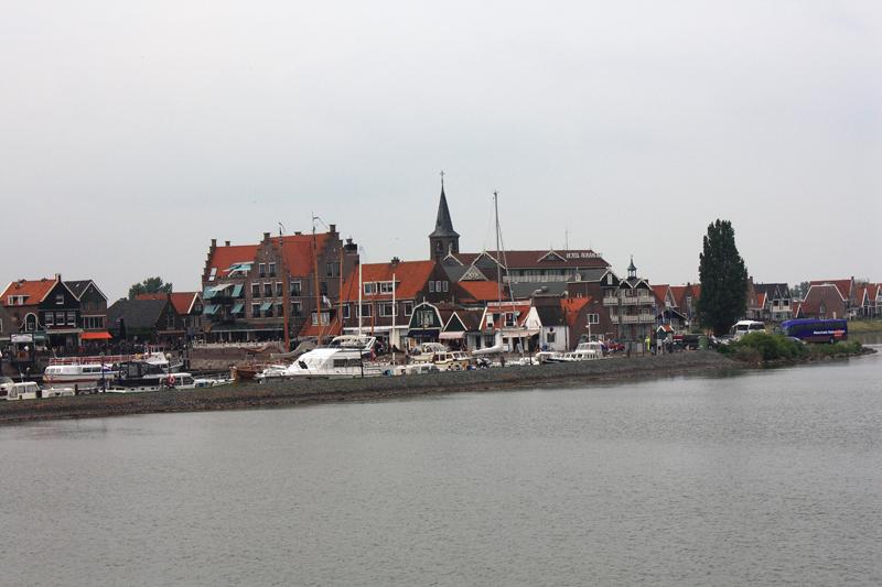 137-Volendam,1 giugno 2010.JPG
